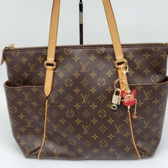 Authentic Louis Vuitton Lock & Key with unbranded Bagcharm, Keycharm, Keychain - Picture 7 of 7